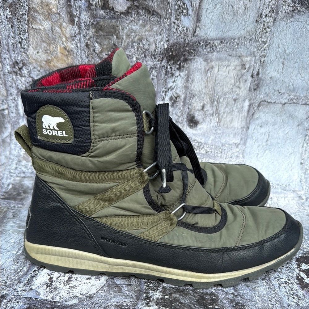Sorel Green and Black Winter Boots Whitney